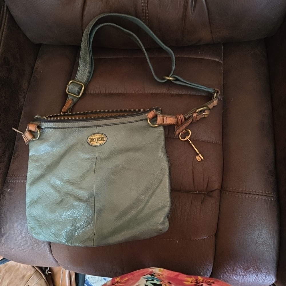 Fossil Olive‎ Green Leather Crossbody with Brass Key Charm